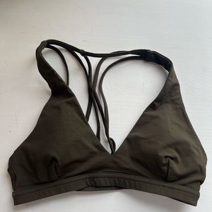 Lululemon deep v sports bra
